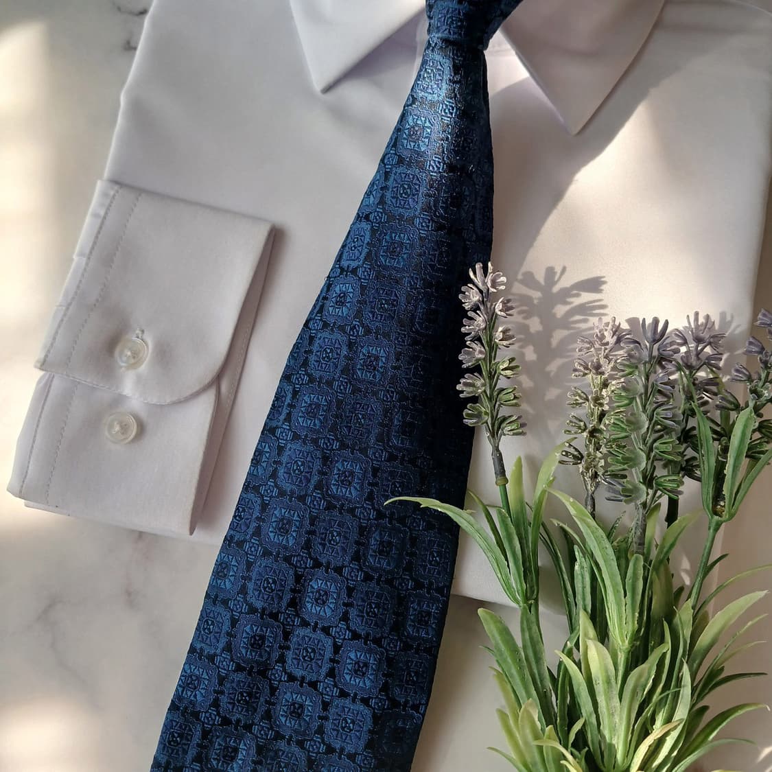 프로크호닉 실크 네이비 자카드 넥타이 9.6cm A+등급 A18917
 상품이미지4