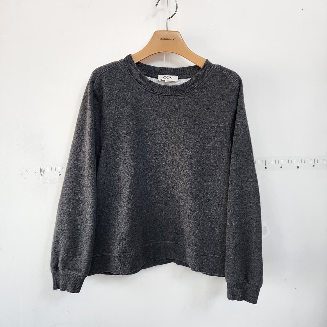 COS 코스 그레이 맨투맨 티셔츠 상품이미지1