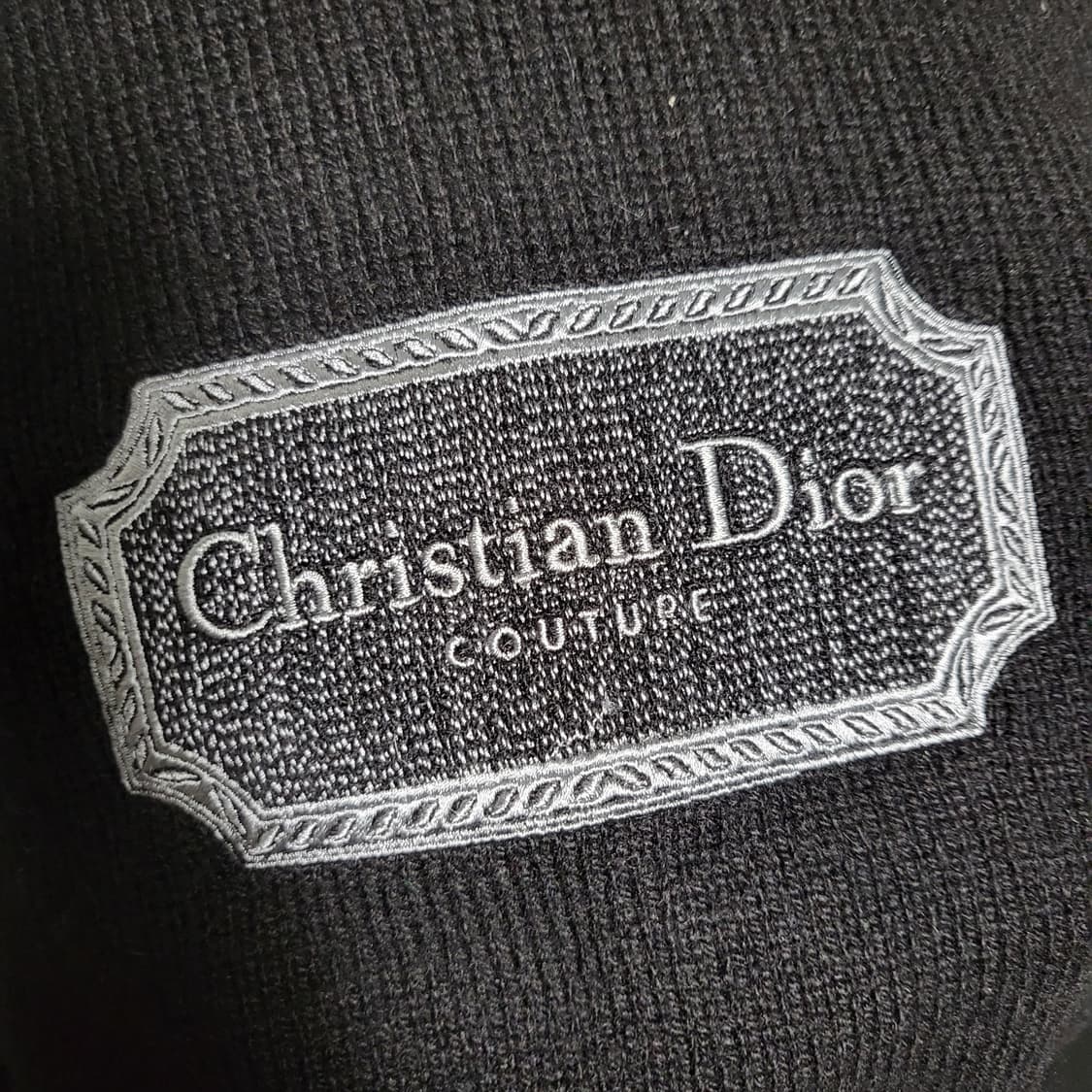 [새상품급] XL / 디올 꾸뛰르 자수 로고 캐시미어 니트 상품이미지3