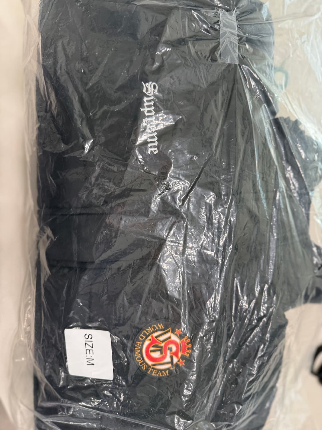 슈프림 엄브로 패딩 M 상품이미지3