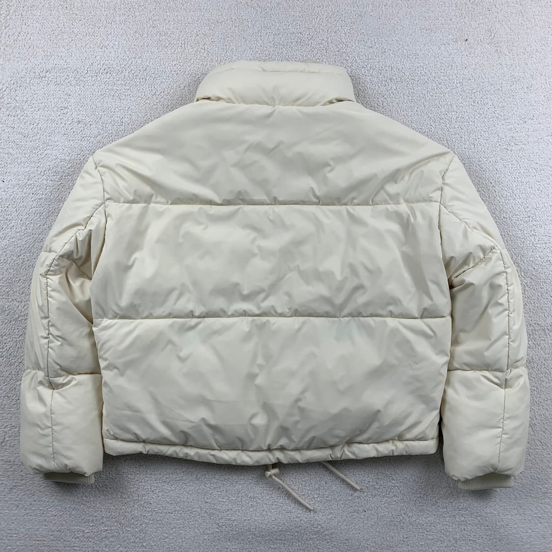 엄브로 스카치 로고 아이보리 크롭 패딩  상품이미지3