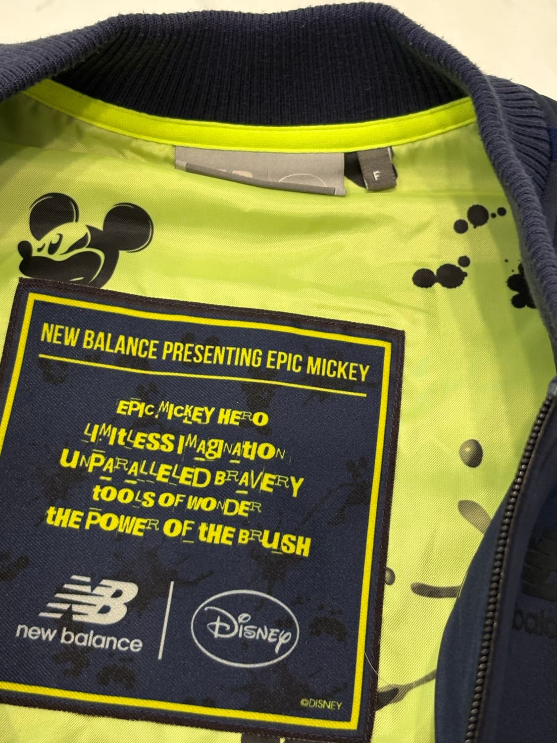 new balanceXwalt disney bomber jacket 상품이미지4