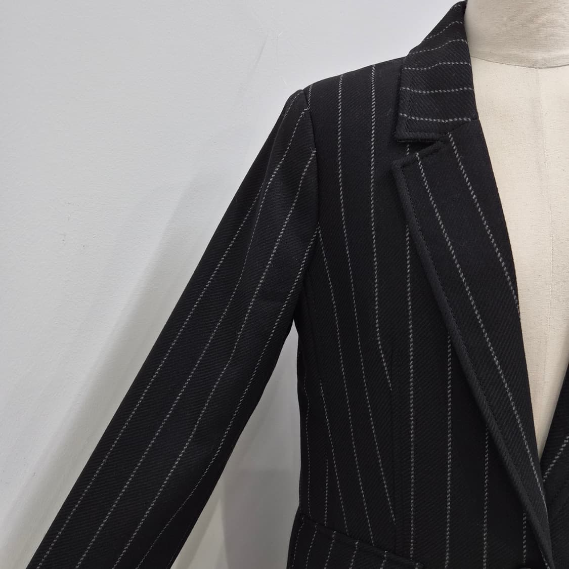 BANANA REPUBLIC 여성 스트라이프 롱 코트 상품이미지5