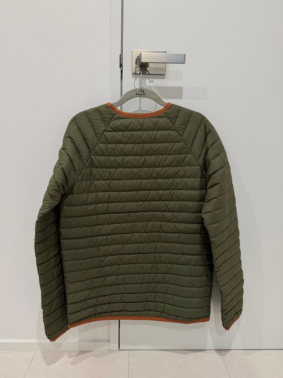 파타고니아 패딩 다운 크루넥  상품이미지4