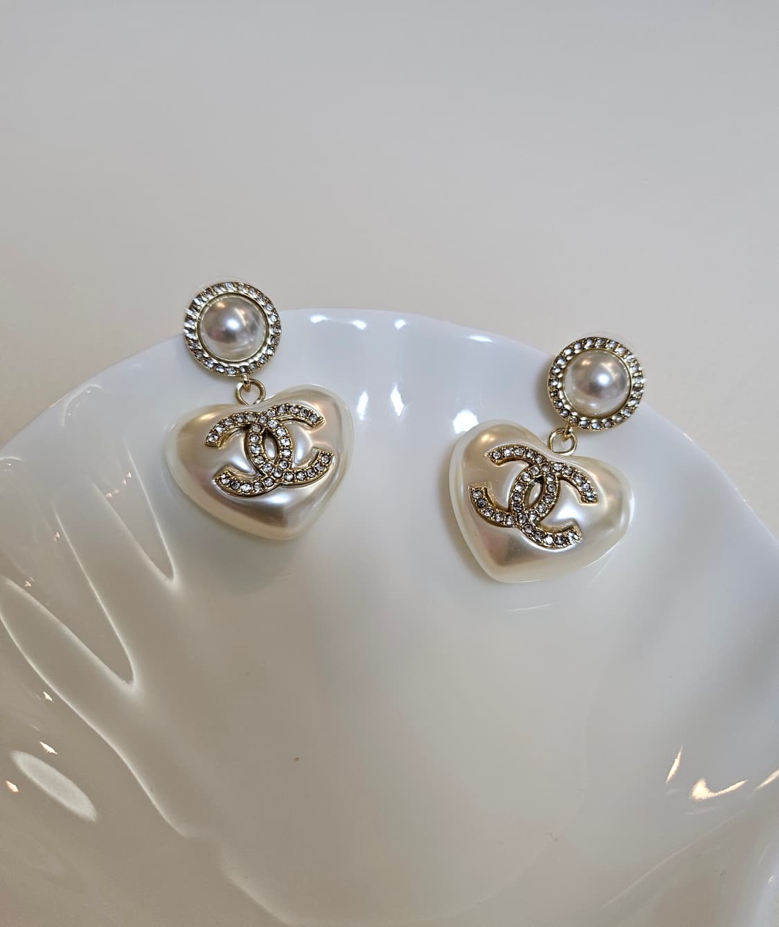 샤넬 하트진주 드롭귀걸이 업사이클링 상품이미지2