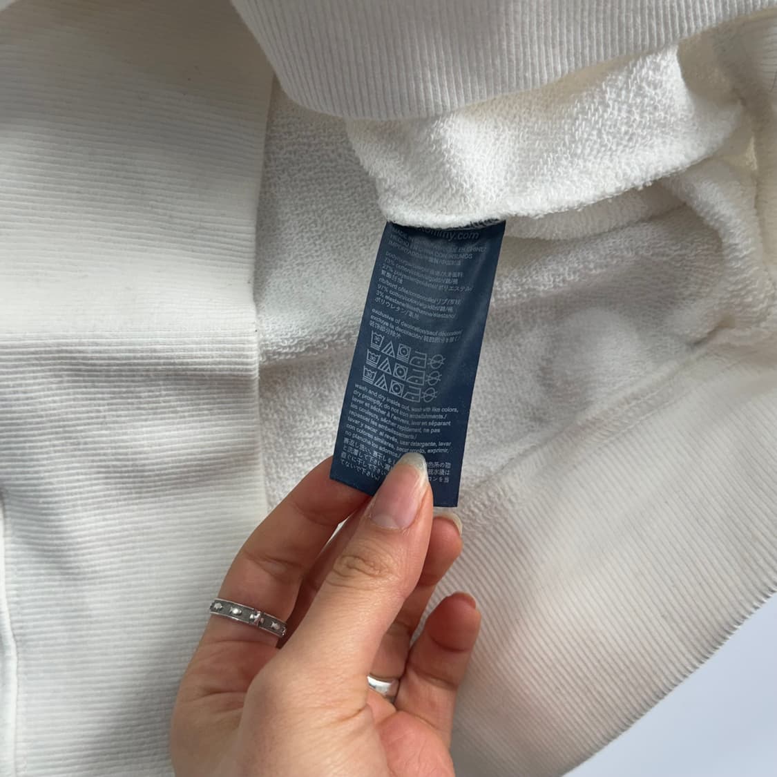 Tommy Hilfiger 타미힐피거 스몰로고 화이트 맨투맨  상품이미지6