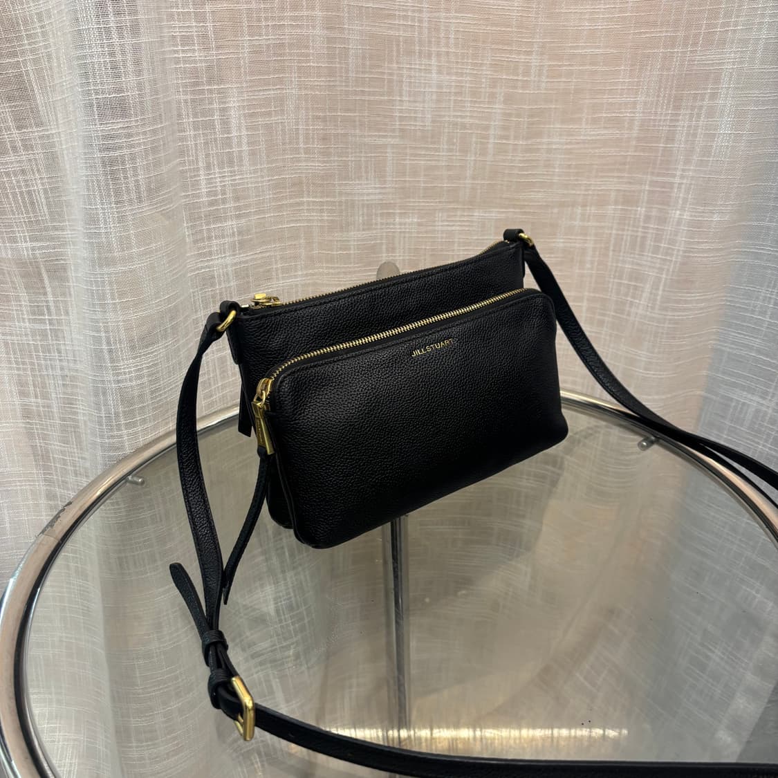 정품 질스튜어트 소가죽 크로스백     상품이미지3