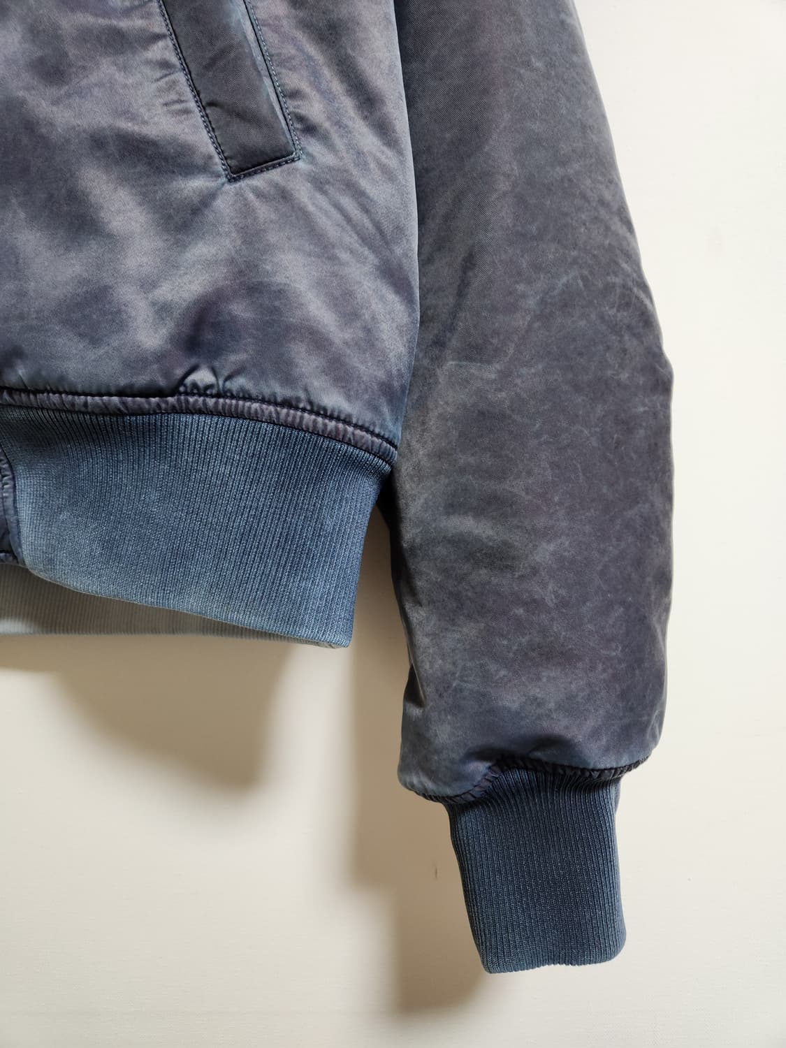 스투시 다이드 나일론 봄버 네이비 상품이미지3