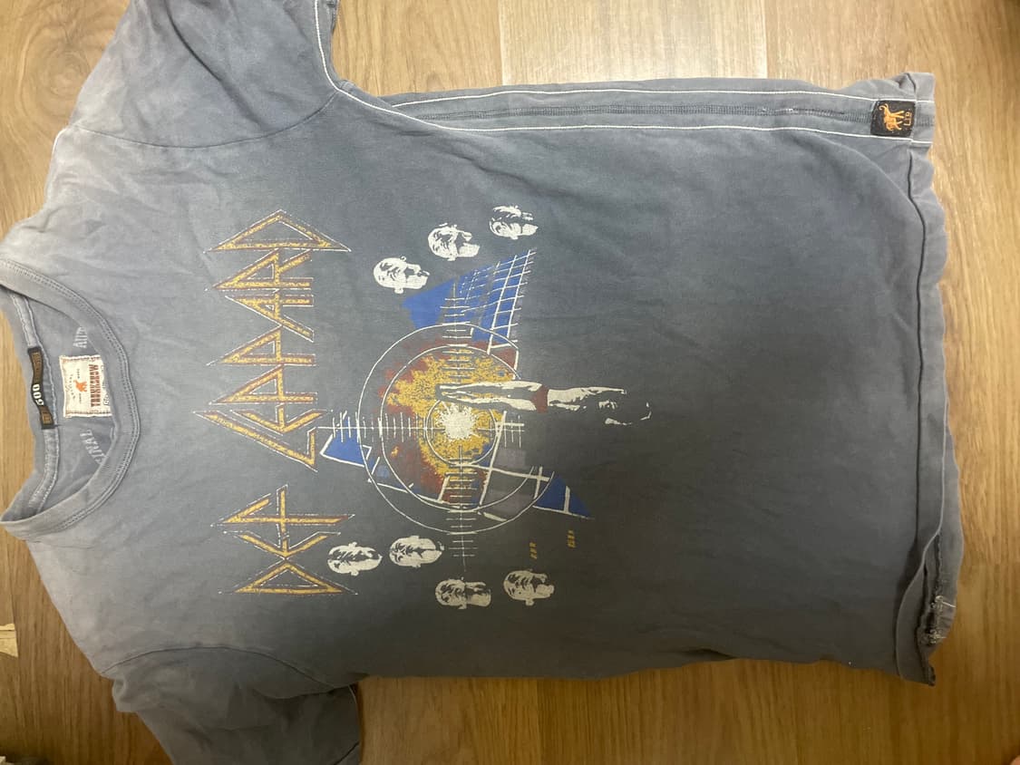 데프레파드 빈티지 티셔츠 상품이미지2