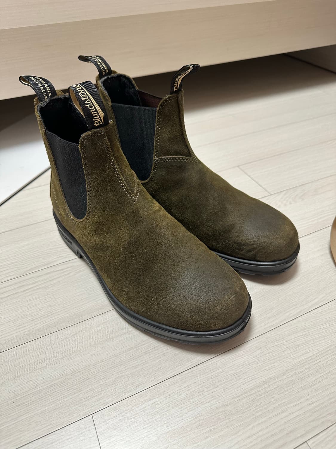 블런드스톤 1615 다크올리브 au9 사이즈 팝니다 상품이미지3