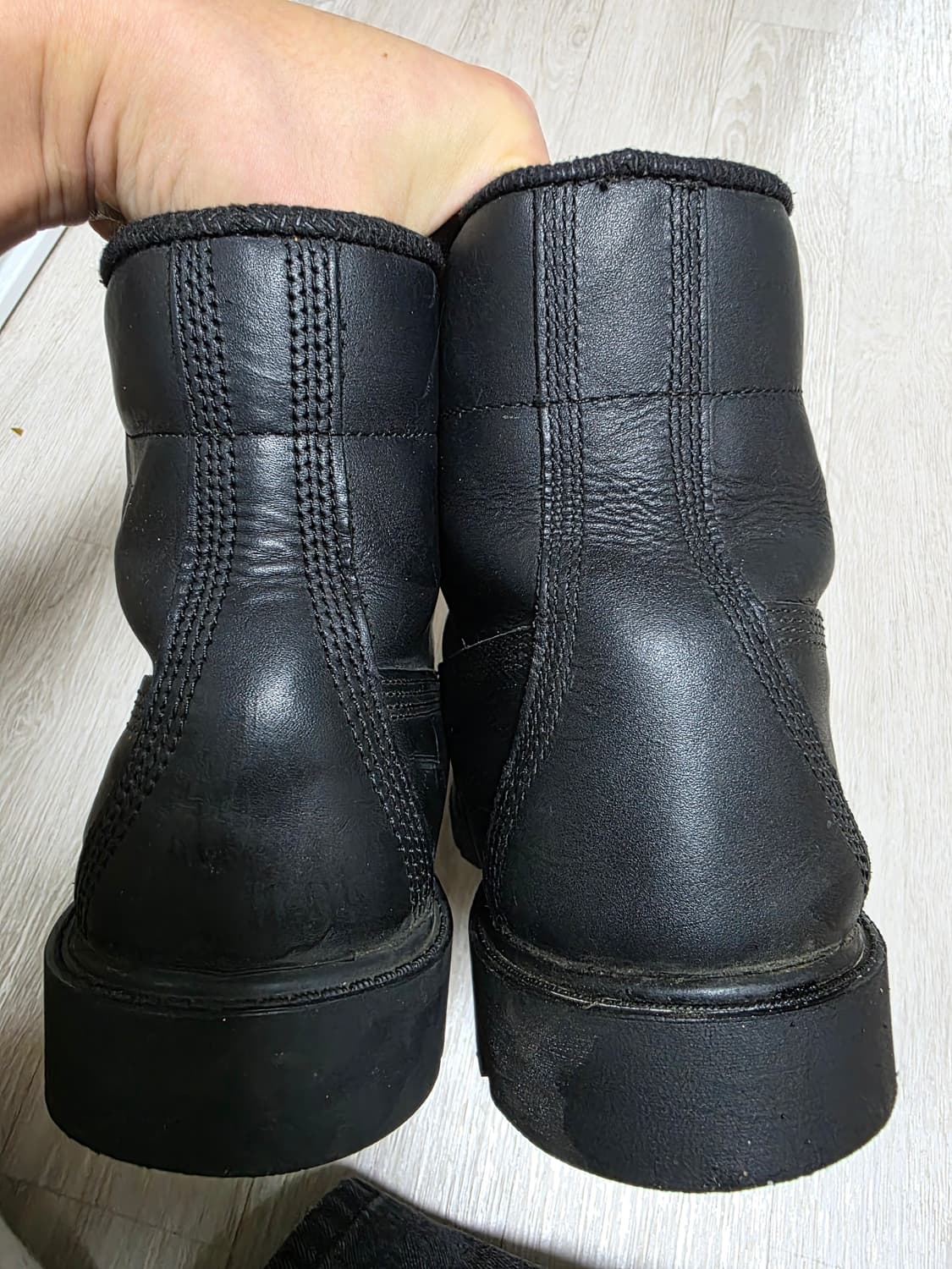 팀버랜드 6인치 블랙 워커 260 상품이미지5