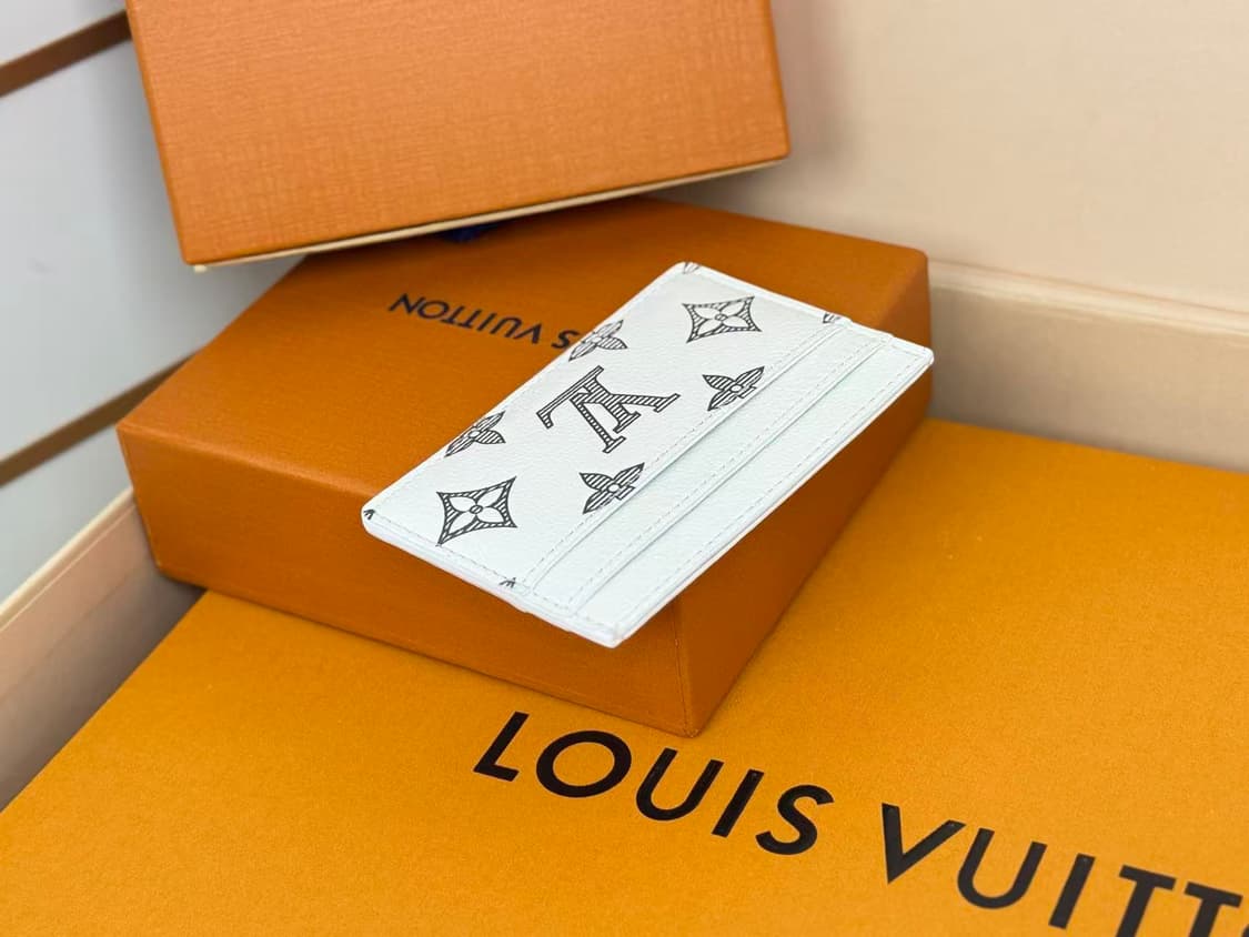 루이비통 더블 카드 홀더 화이트 상품이미지2