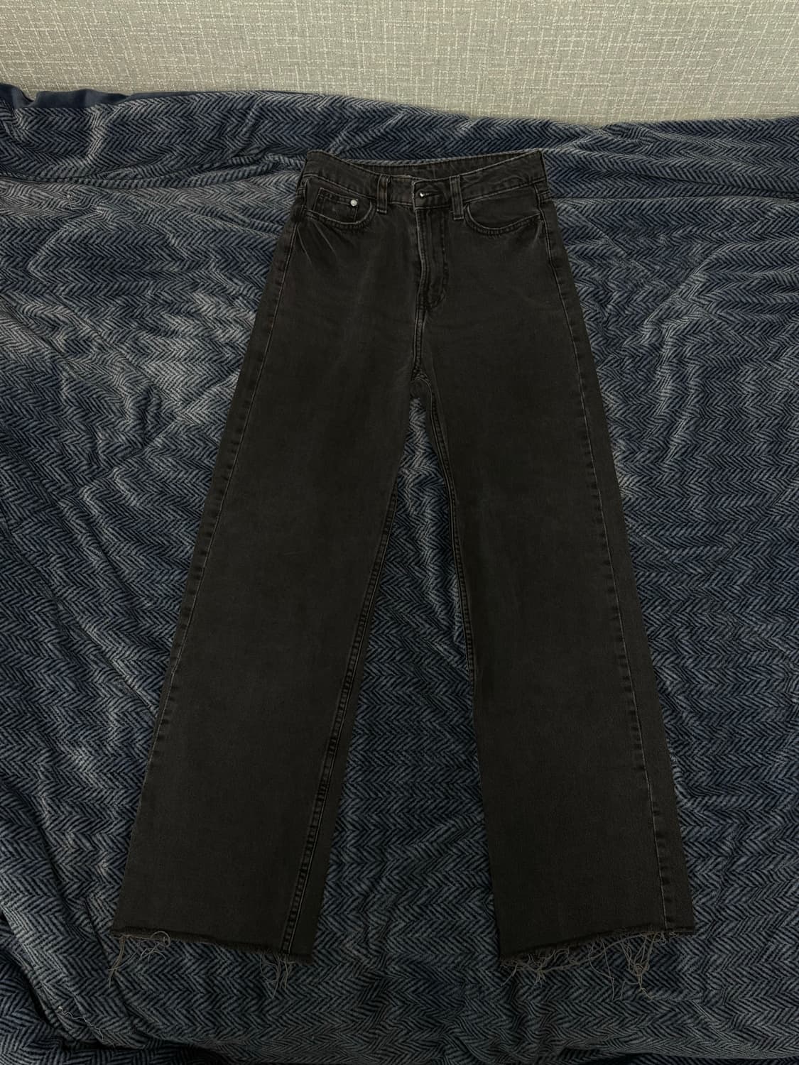 에잇세컨즈 흑청 팬츠 34 상품이미지1