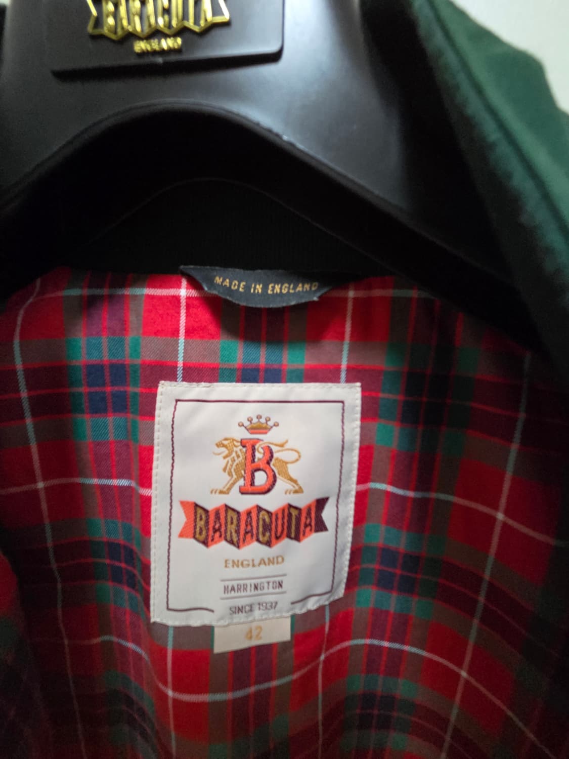 바라쿠다 g9 42 사이즈 팝니다 상품이미지2