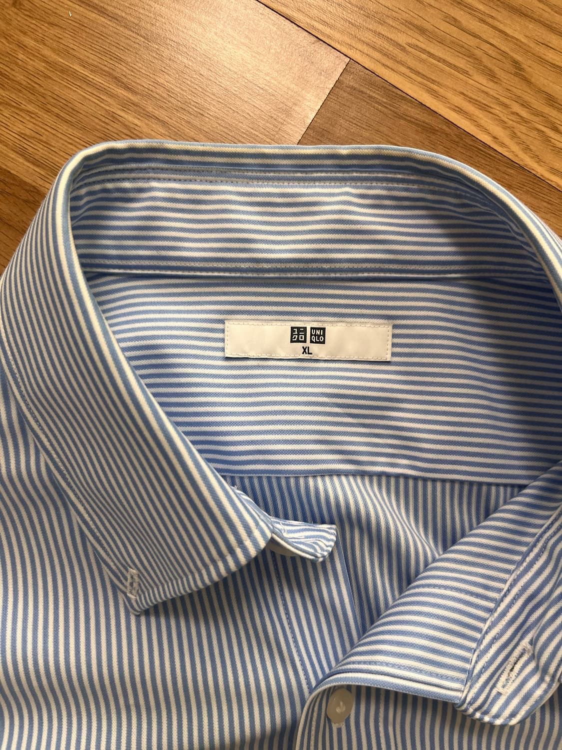 유니클로 스트라이프 셔츠  상품이미지2