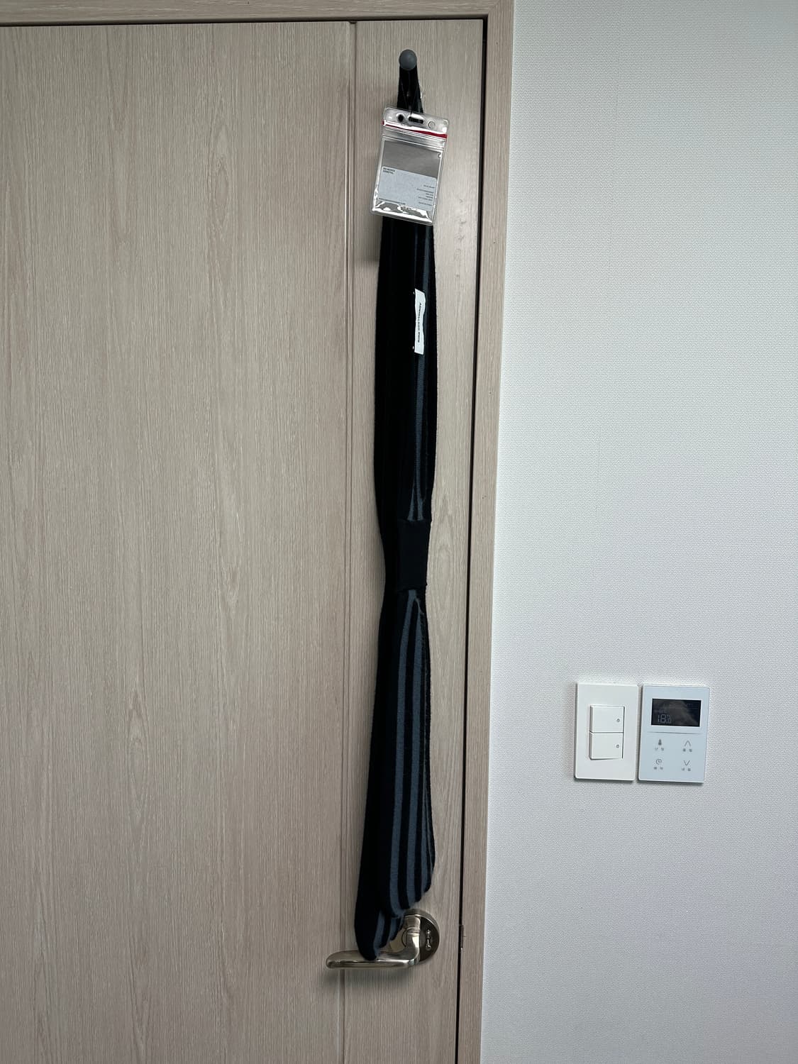 키코 코스타디노브 솔릭스 스카프 상품이미지2