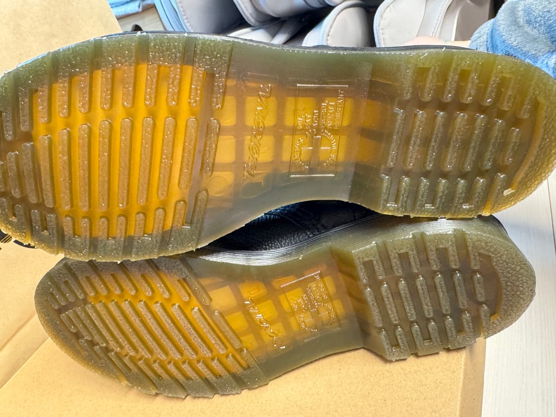 (미착용)닥터마틴 버지니아 14홀 워커 240mm 상품이미지9