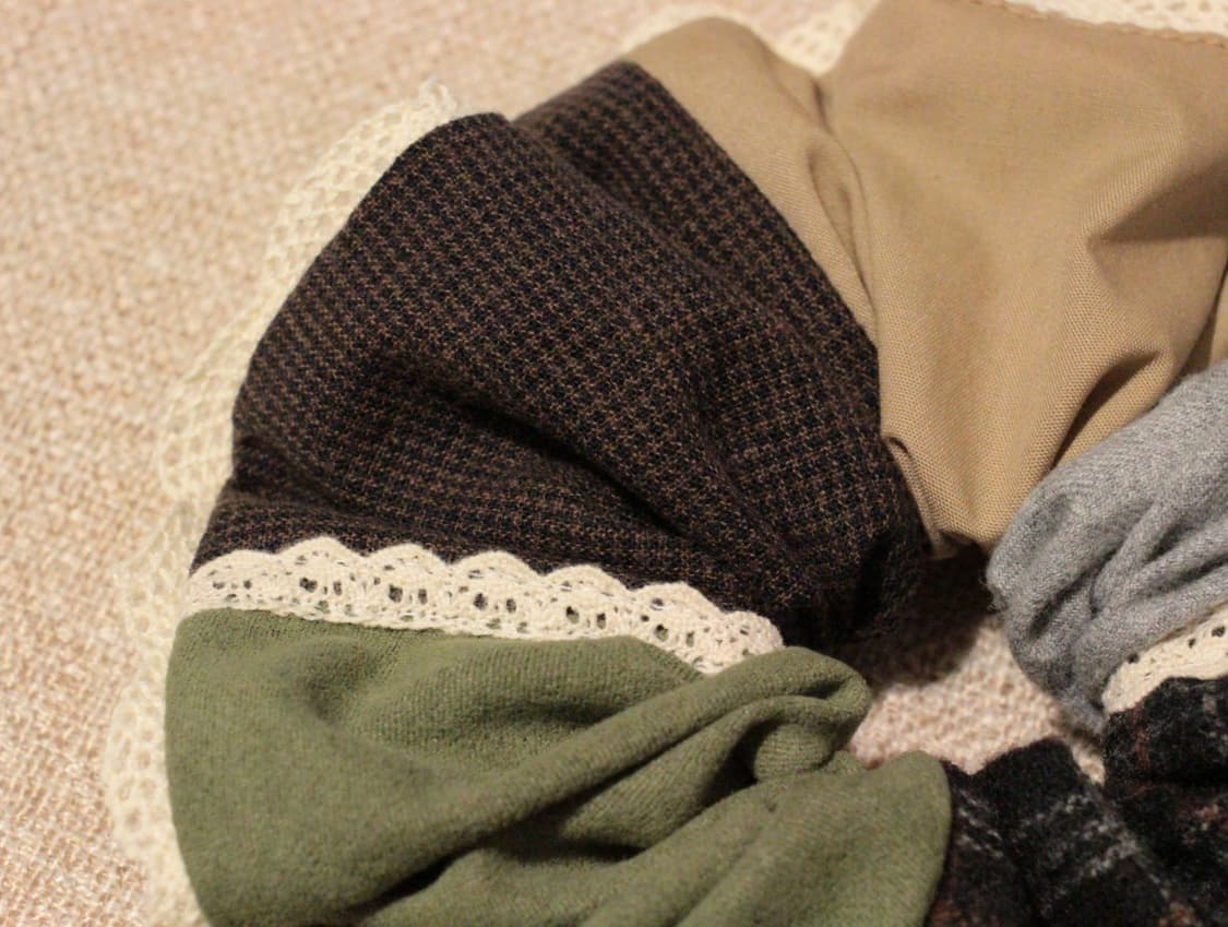 핸드메이드 빈티지 업사이클링 패치워크 스크런치 상품이미지3