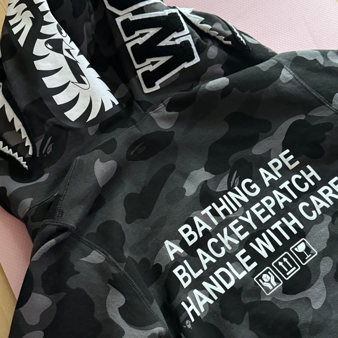 bape x black eye patch 카모 후디 s 상품이미지8