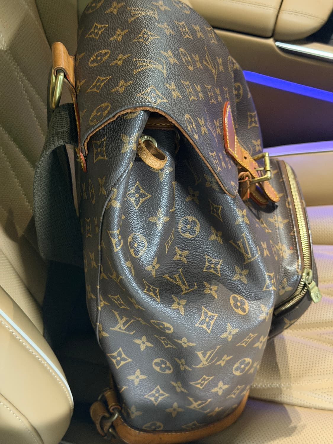 루이비통 백팩 상품이미지4