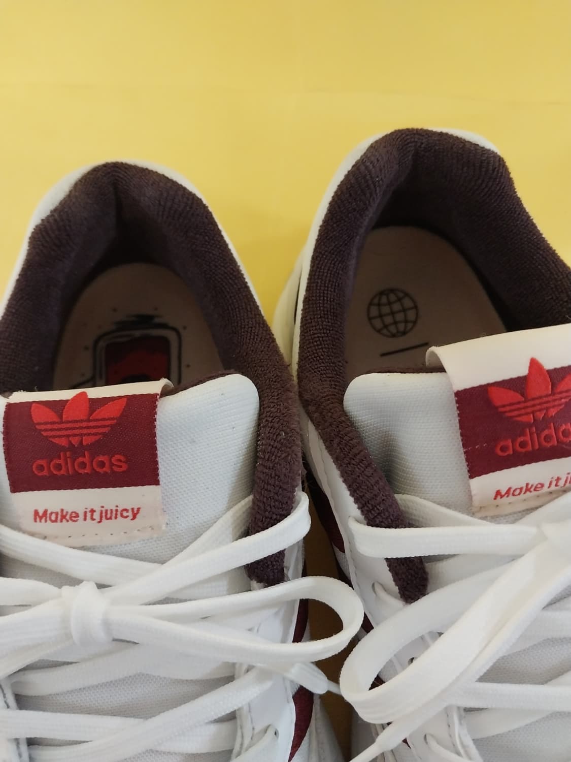 남녀공용 아디다스 레트로피 아디슈퍼 운동화 (235) 상품이미지5