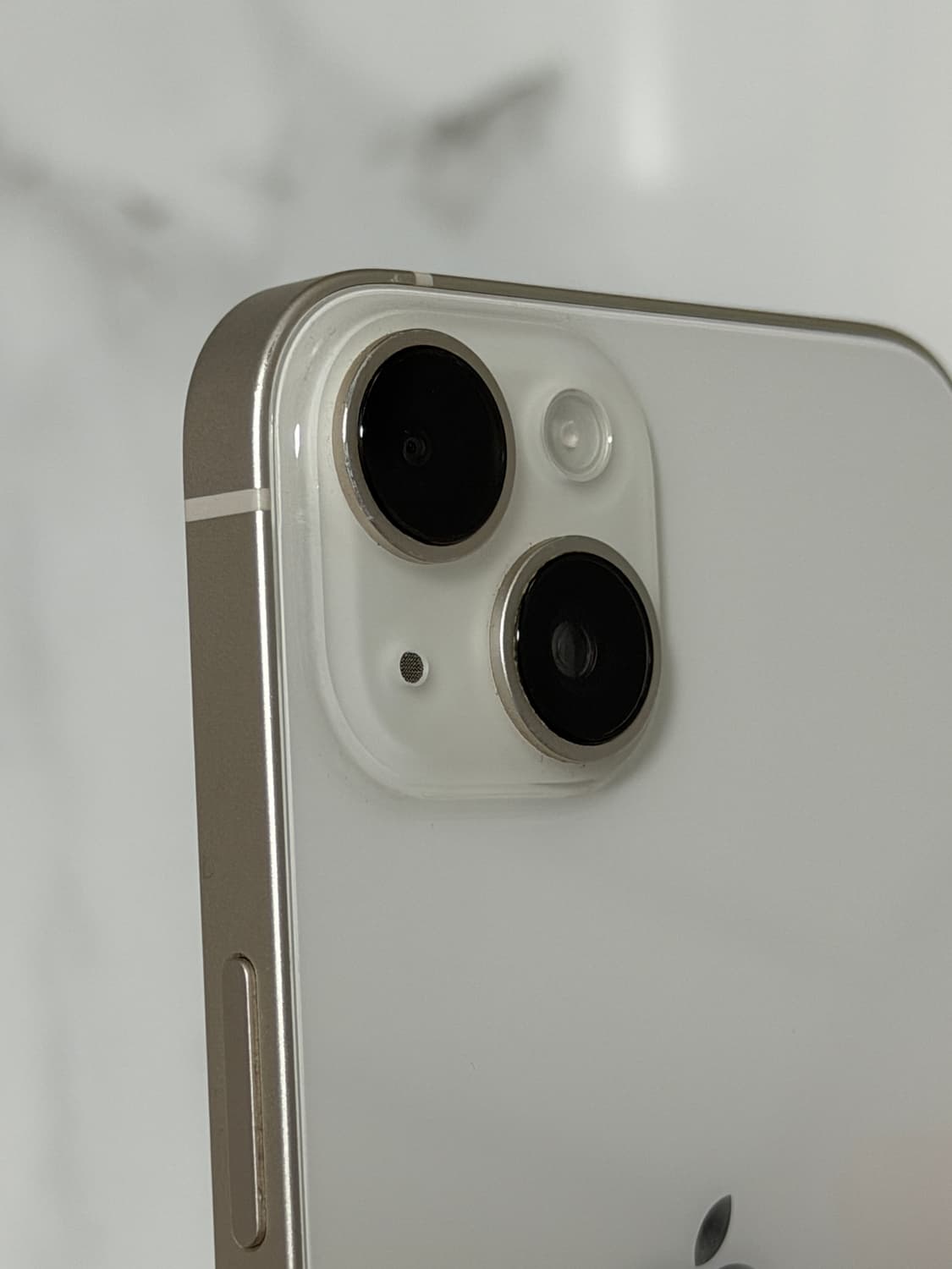 아이폰 14 화이트 128GB 상품이미지3