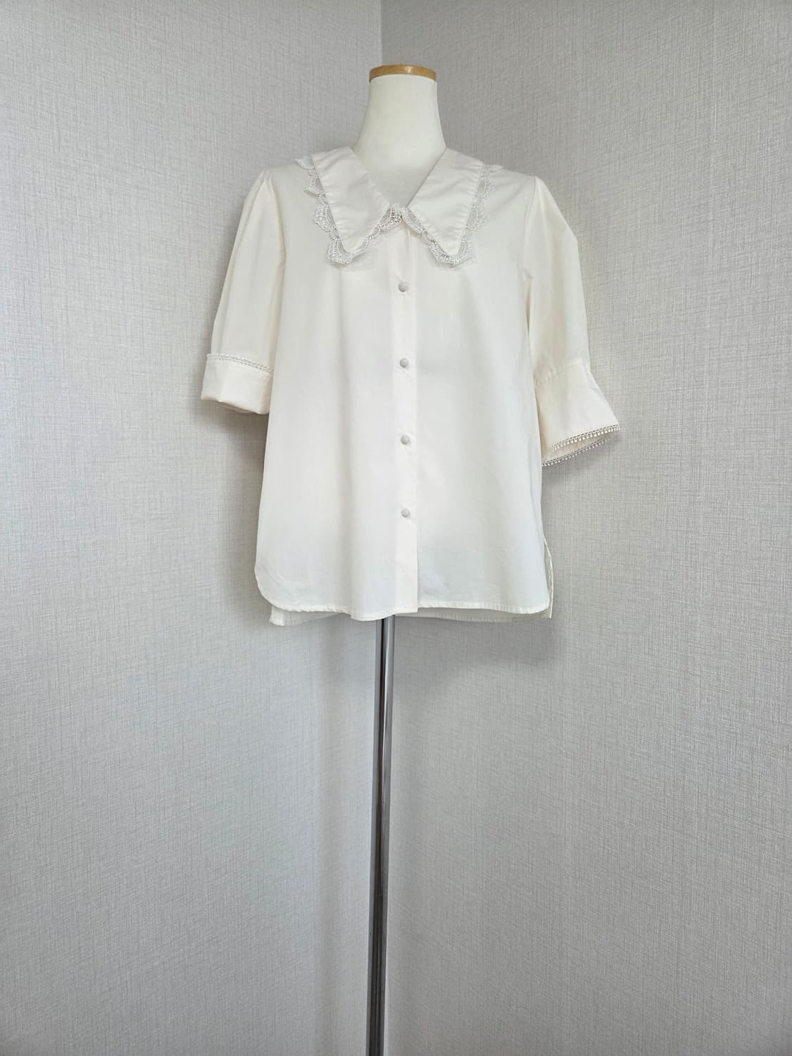 더아이잗   블라우스  상품이미지1