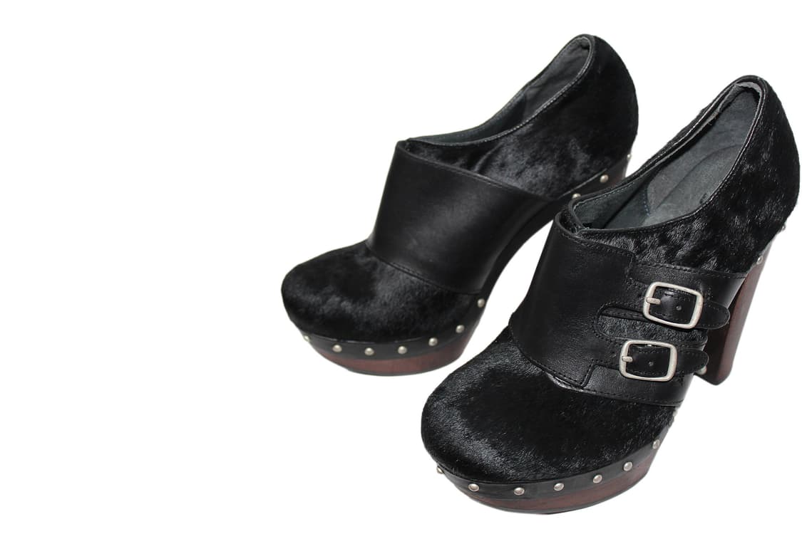 UGG 어그 포니헤어 청키 힐 슈즈 상품이미지4