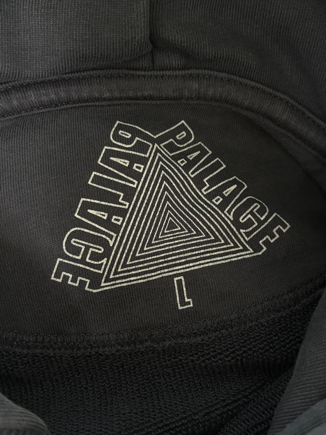 팔라스 트라이 크러셔 네이비 후드티 상품이미지4