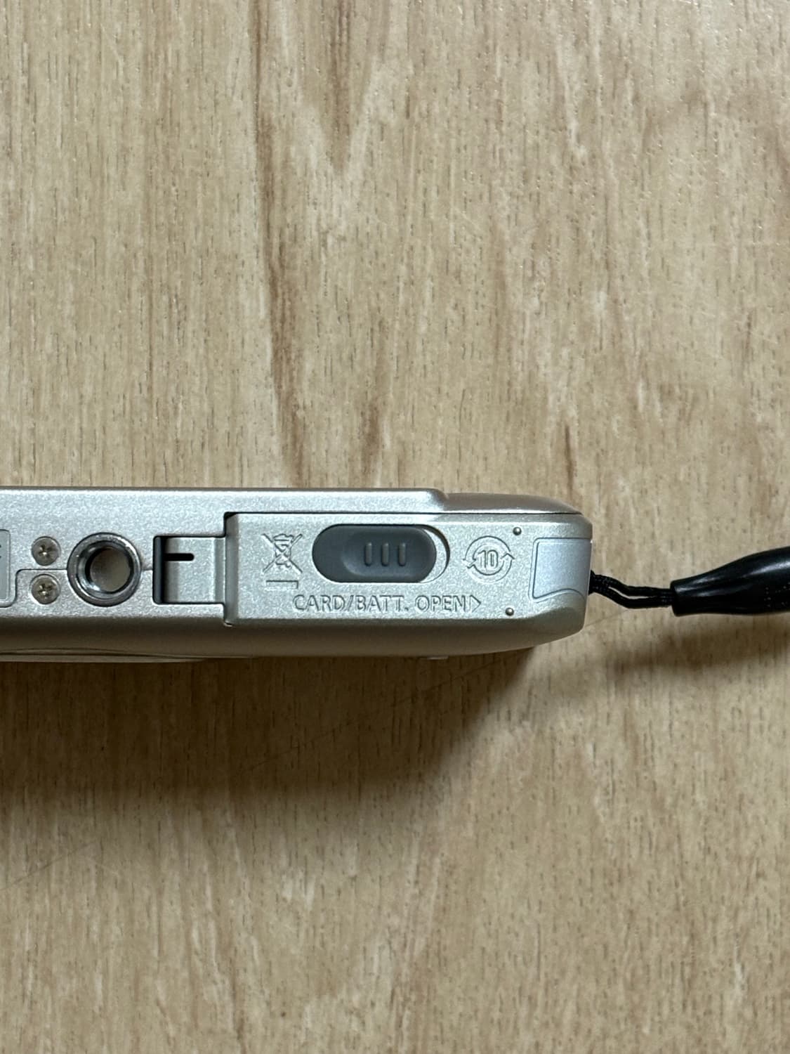 풀박 극미품 ixus 115 익서스 115 ixy 210F 판매합니다! 상품이미지3