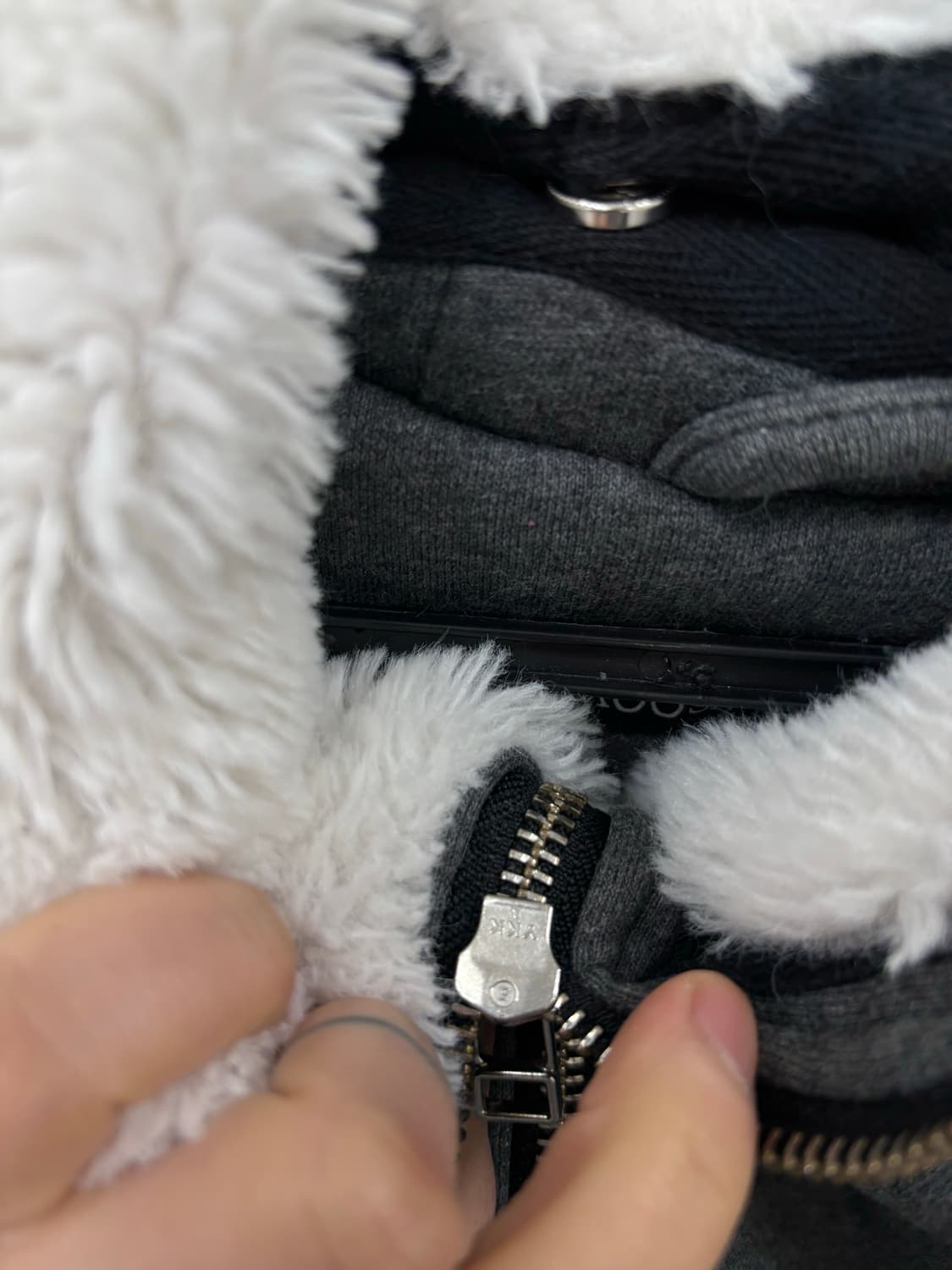 무스너클 버니스웨터 상품이미지5