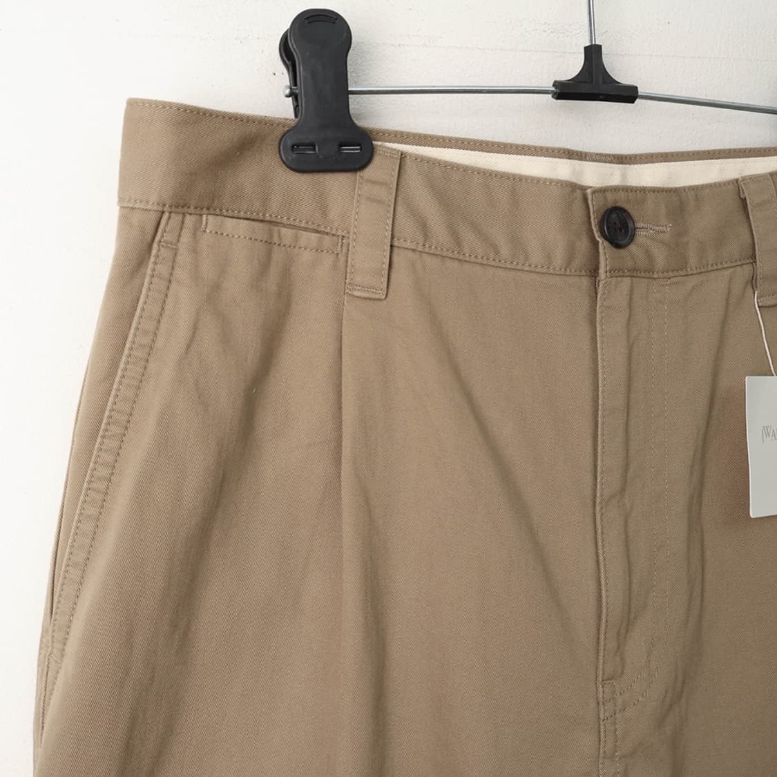 30/새상품 유니클로 JW앤더슨 턱와이드 치노팬츠 상품이미지3