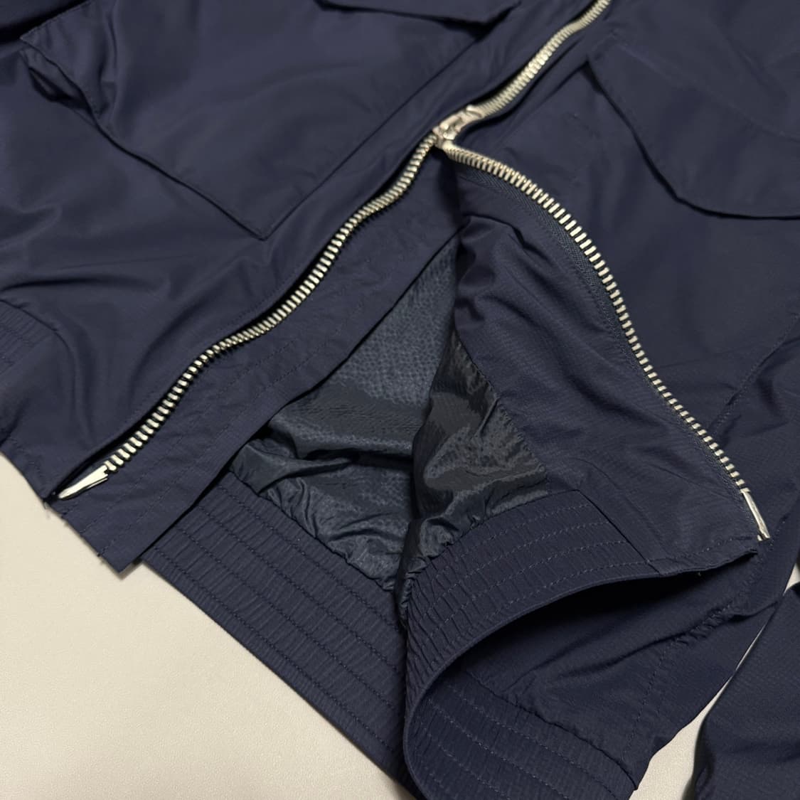 빔즈+(BEAMS PLUS) 다크네이비컬러 코마츠 립스탑 WEP 자켓 상품이미지5