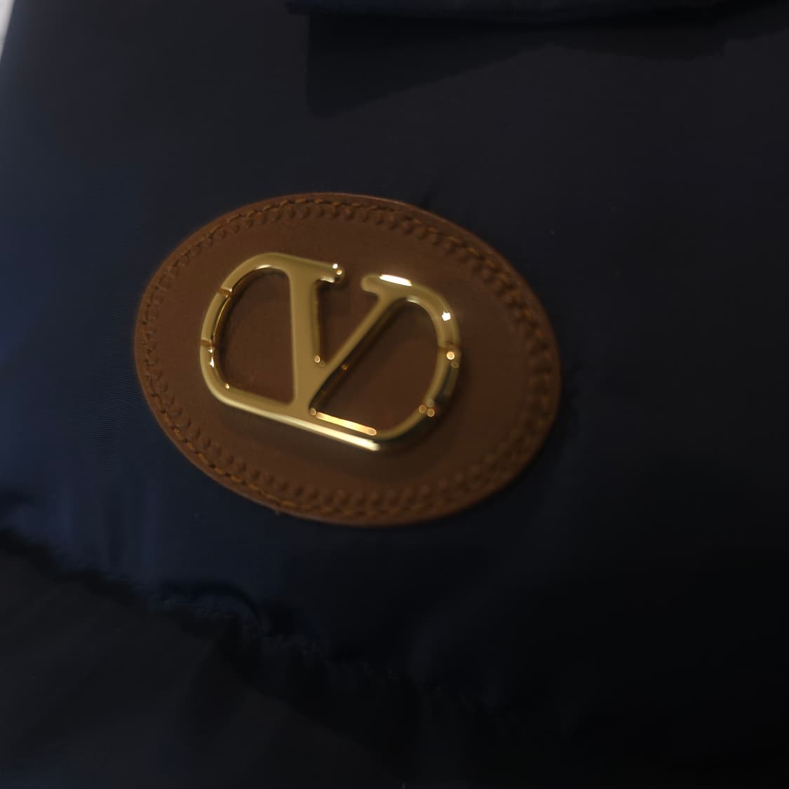 [중고/정품] 발렌티노 나일론 패딩 52 상품이미지3