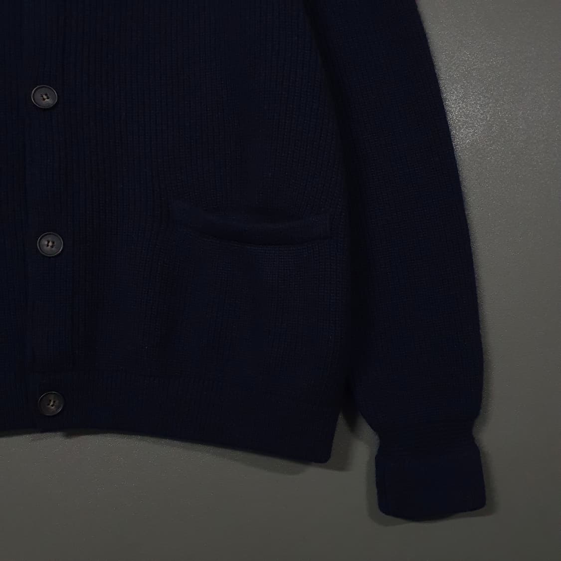 M) 에스피오나지 밀러 헤비웨이트 라운드넥 니트 스웨터 가디건 네이비 상품이미지6