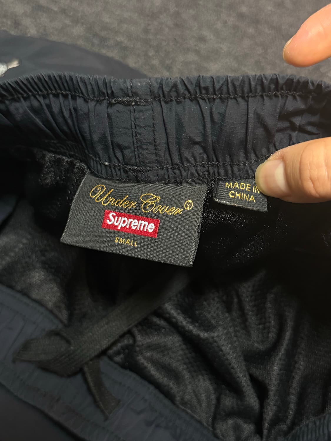 언더커버 슈프림 블랙 트랙 팬츠 상품이미지6