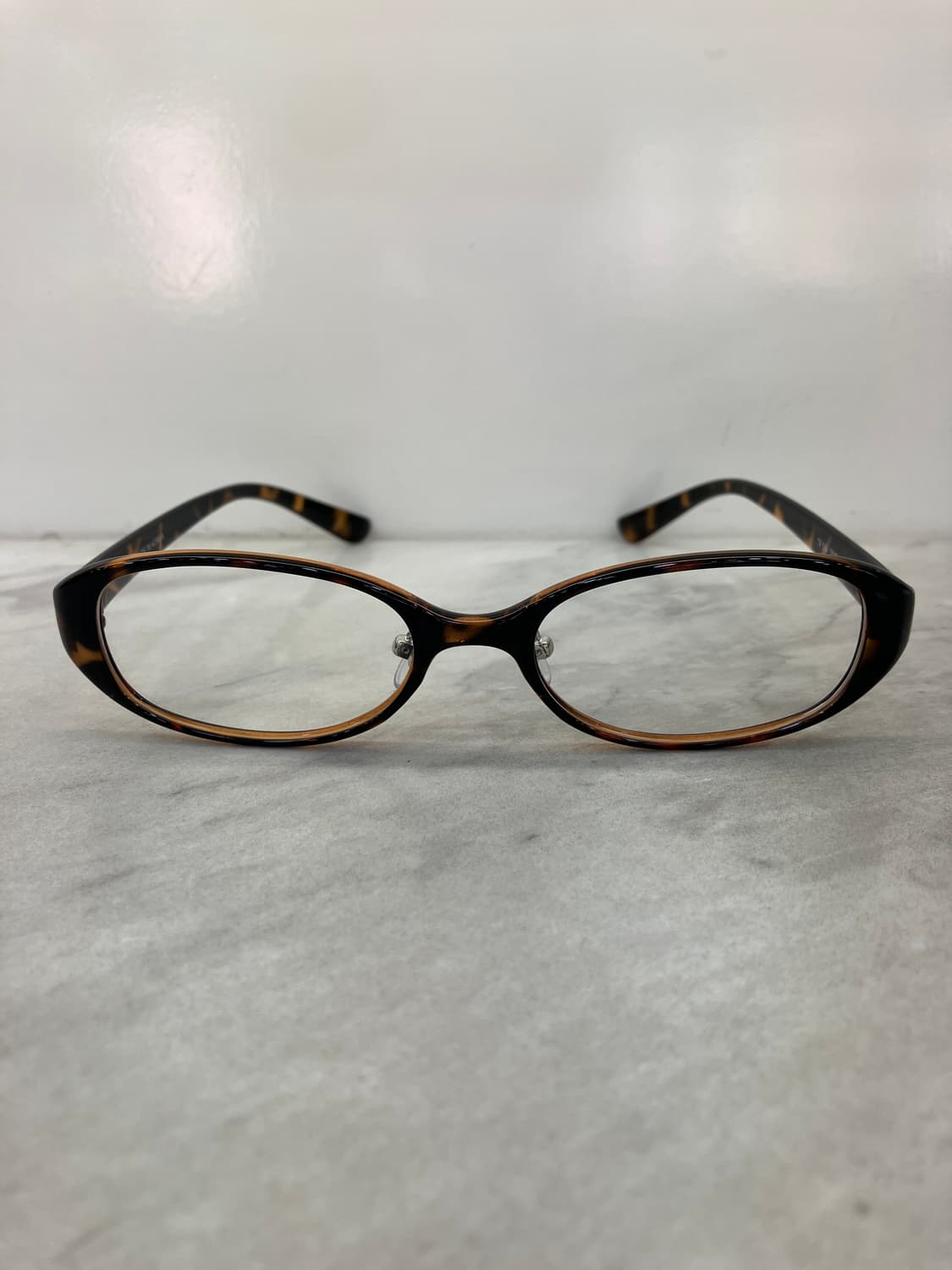 B71 AB2TR 데미 오벌 슬림 뿔테 안경564 상품이미지6