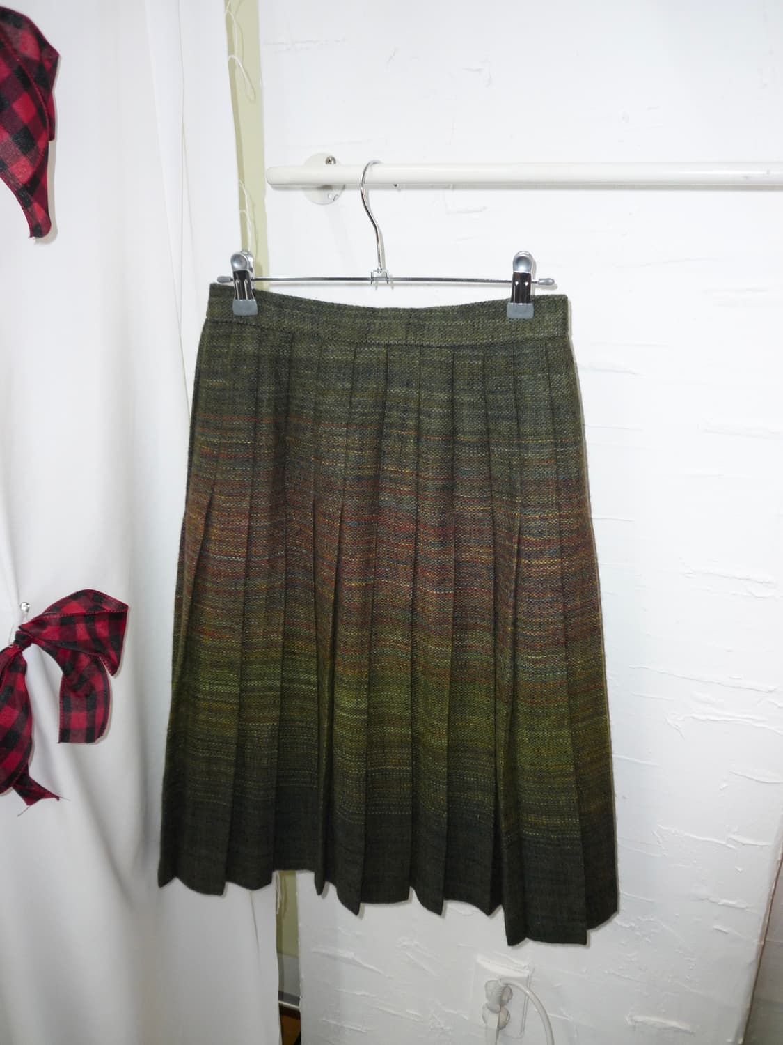 Green ombré pleated wool skirt 상품이미지4