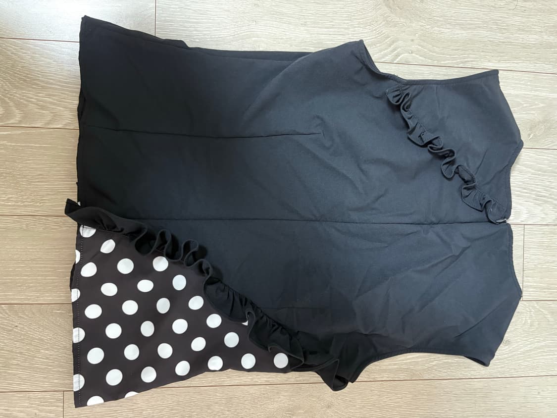 Bahayoon dot ruffle sleeveless  상품이미지2
