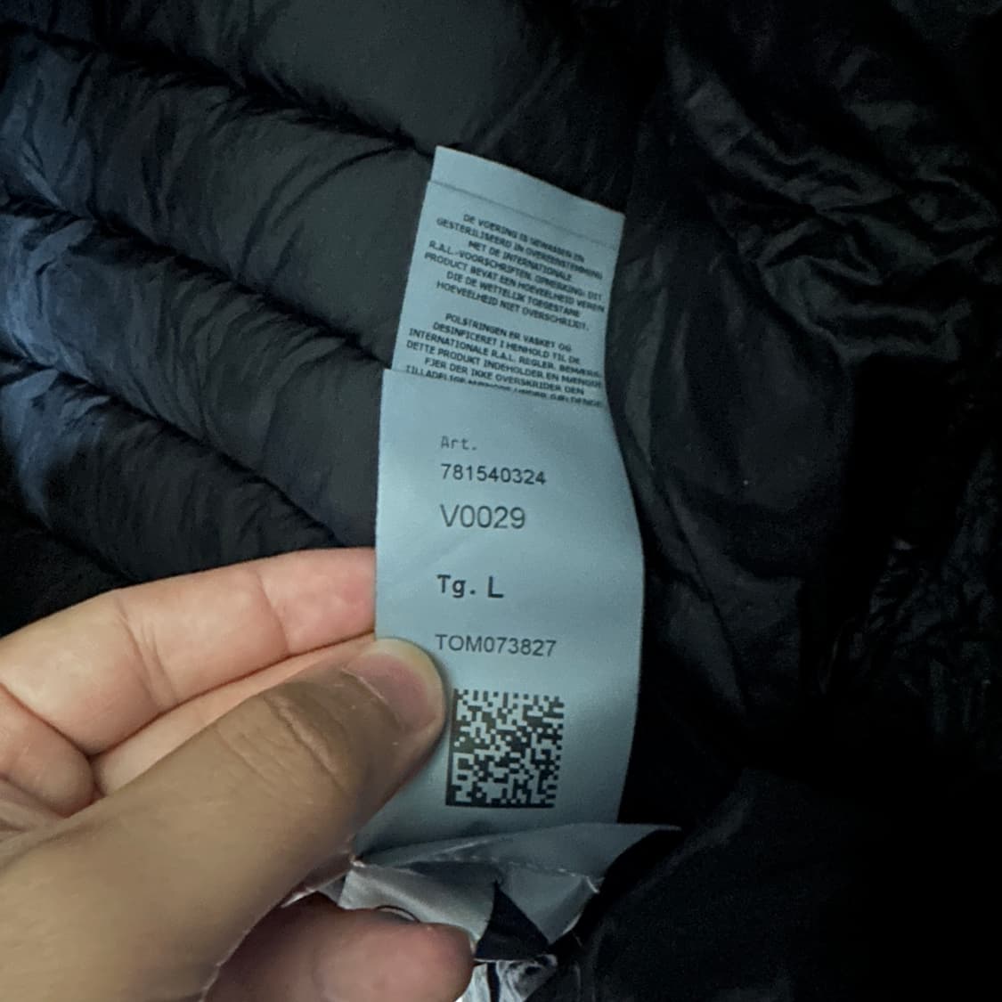 스톤아일랜드 룸우븐 경량패딩 L 상품이미지4