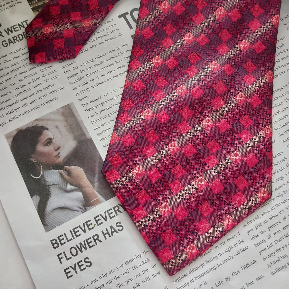 더반(다반) 실크 레드 체크 패턴 넥타이 9.5cm 새상품 K1361
 상품이미지3