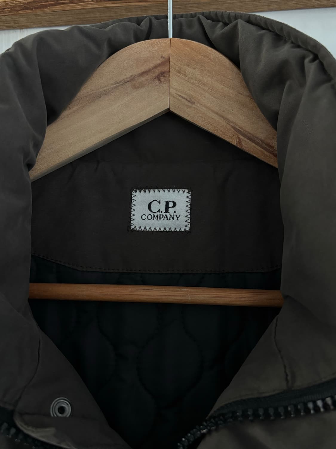 C.P.company 씨피컴퍼니 투포켓 안감퀼티드 카키 자켓 상품이미지5