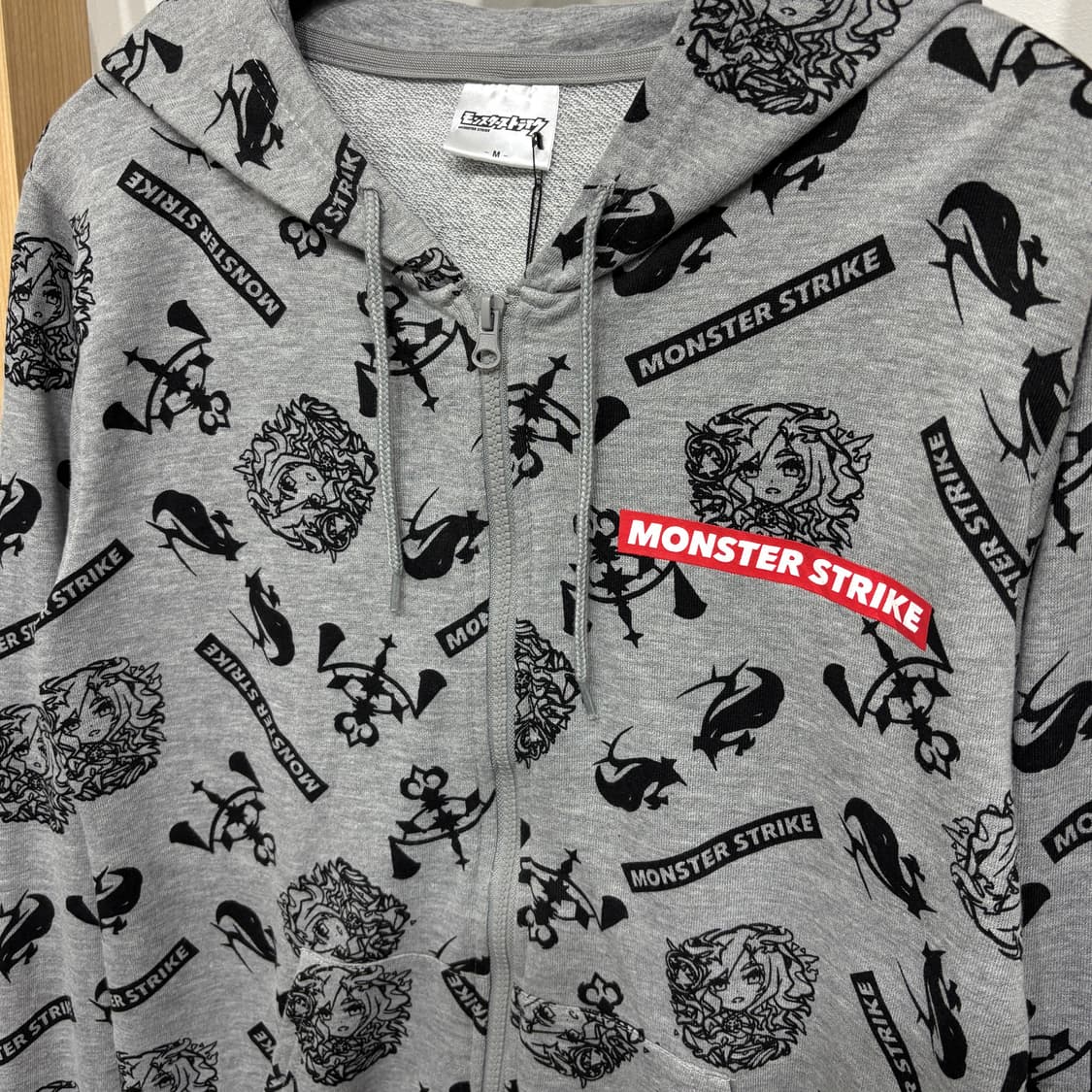 몬스터 스트라이크 후드집업 상품이미지1
