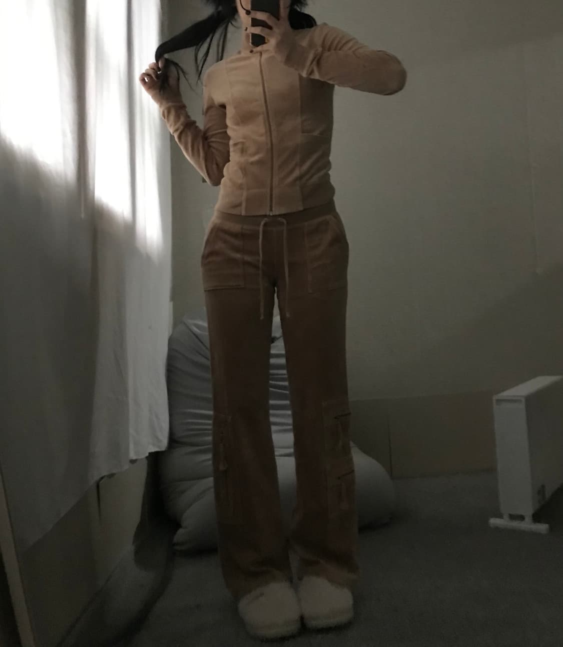 쥬씨꾸뛰르 베이지 벨벳 부츠컷 셋업 상품이미지6