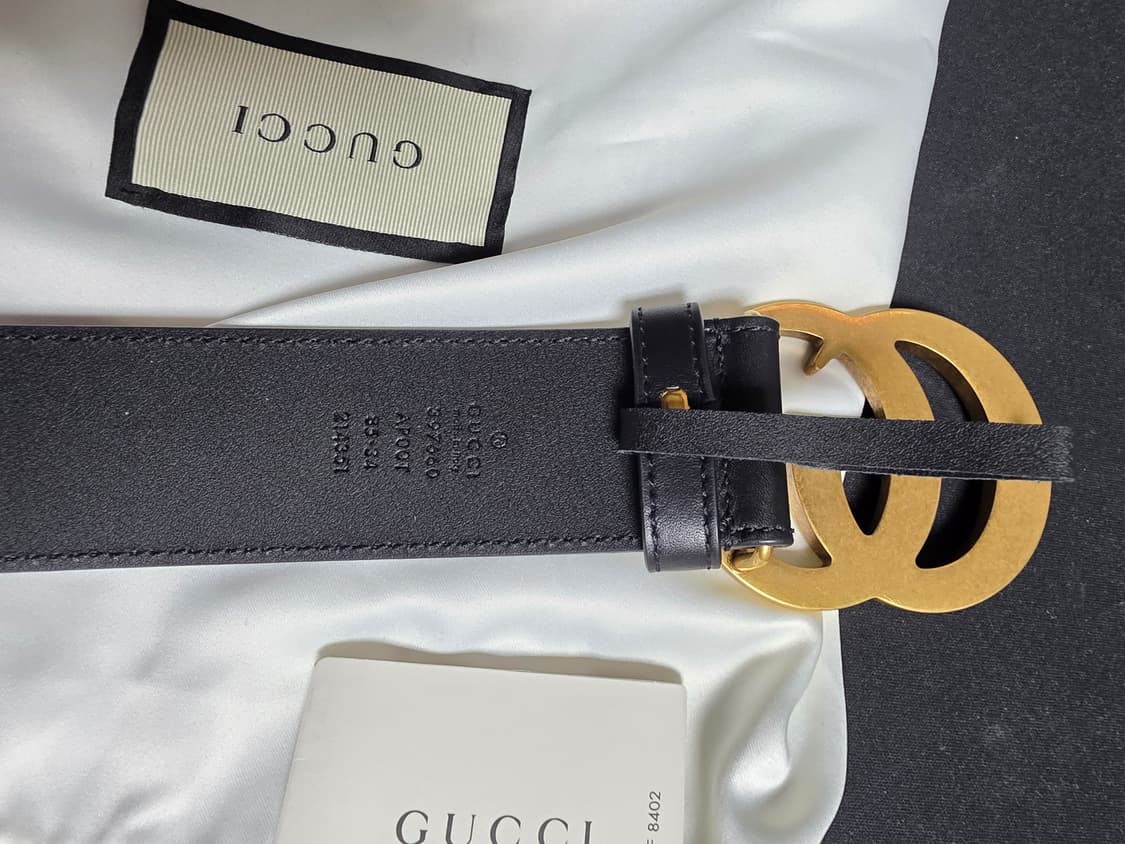 구찌 GG 벨트 블랙 85 새상품!! 크림가격 500000원. 상품이미지3