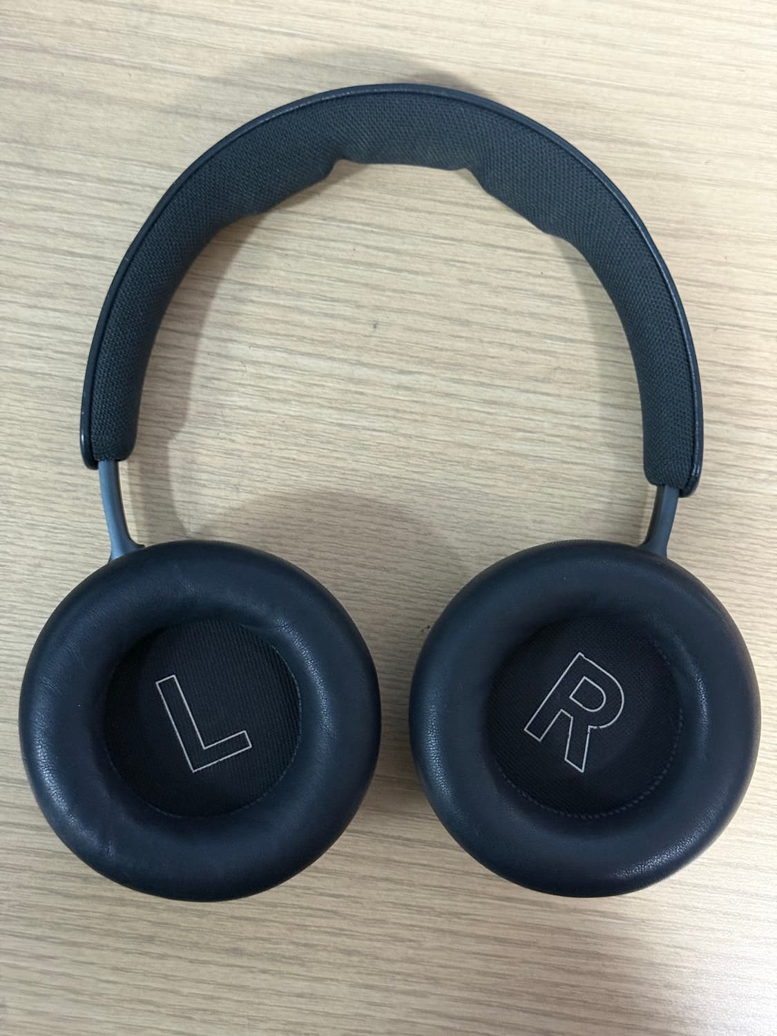 뱅앤올룹슨 베오플레이 hx 헤드셋 상품이미지2