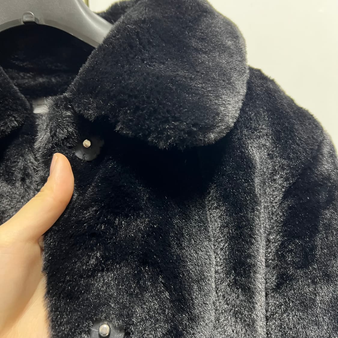 밍크 털 퍼자켓 블랙 상품이미지2