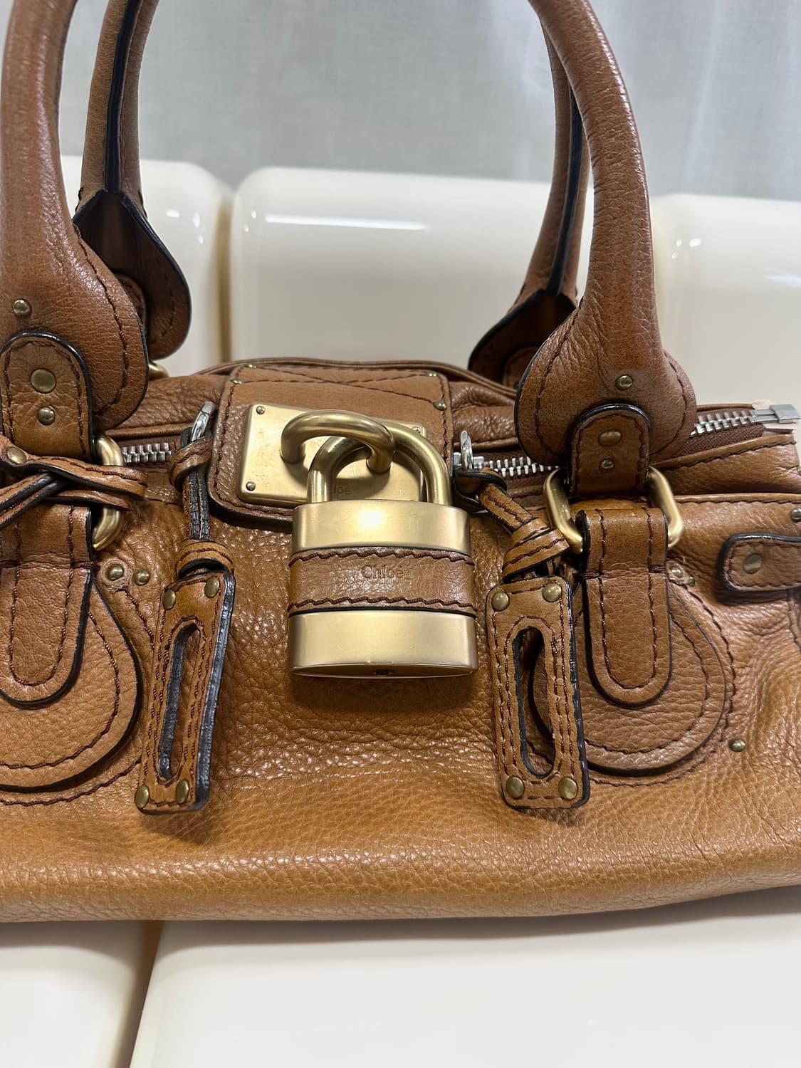 [A 정품] 끌로에 패딩턴백 카라멜 브라운 상품이미지3