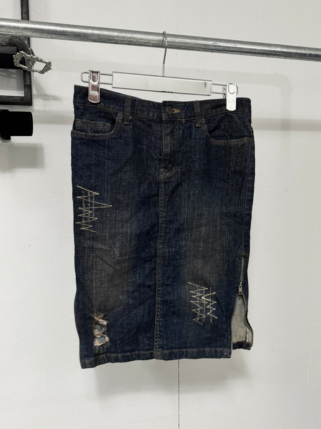 Denim Midi Side-Zip Skirt 상품이미지1