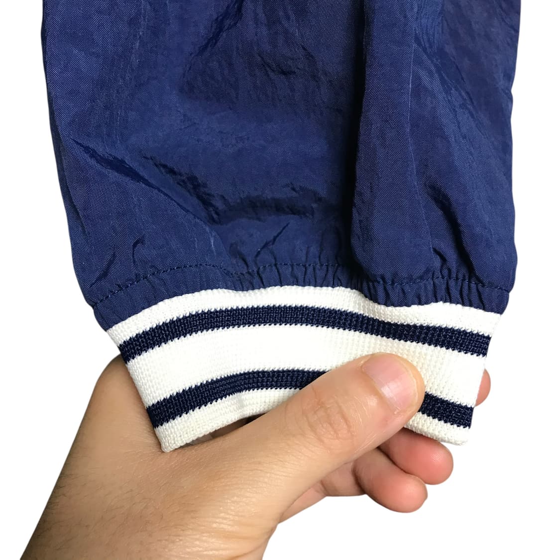 나이키 빅로고 브이넥 웜업바막 상품이미지3